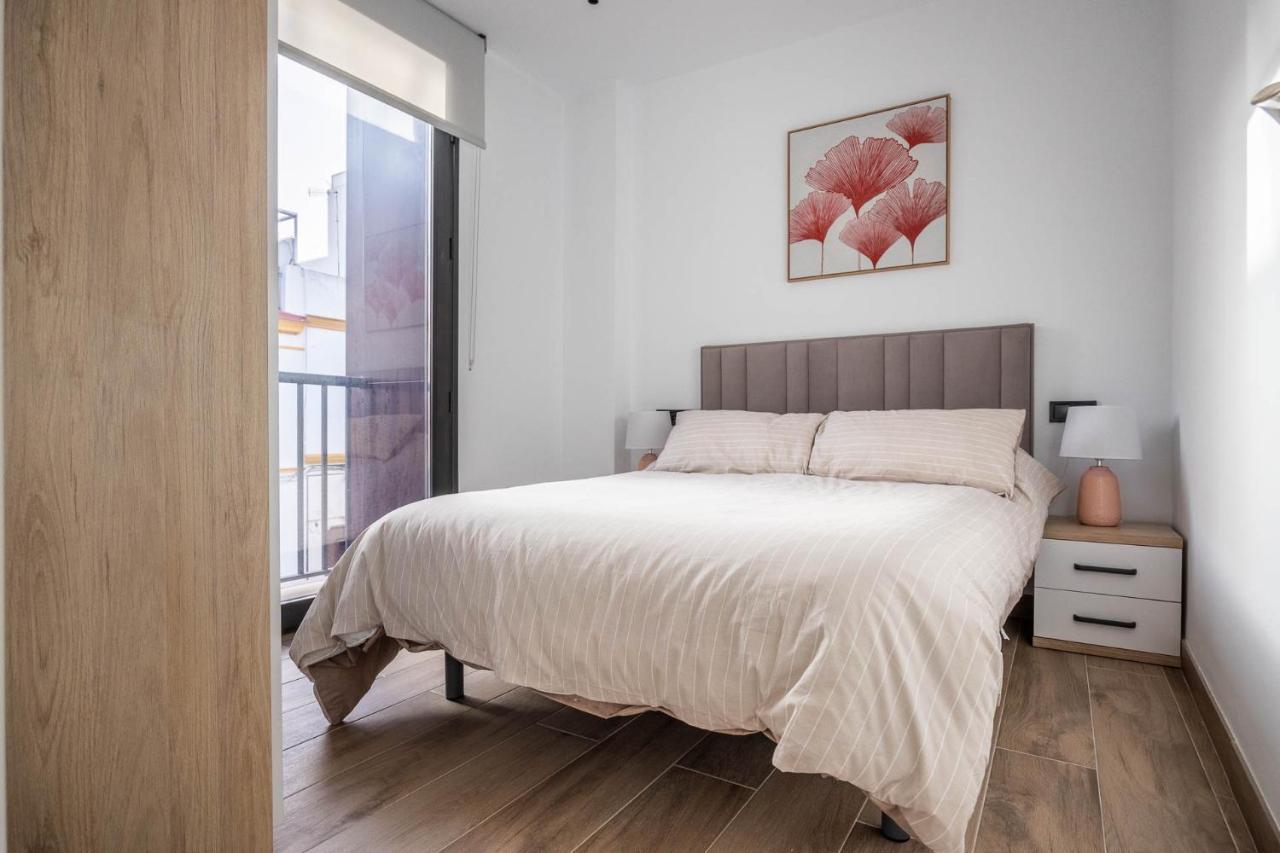 Nervion Suites 1 - Vacacional Sevilla Luaran gambar